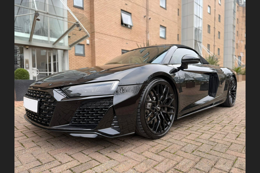 Audi R8 