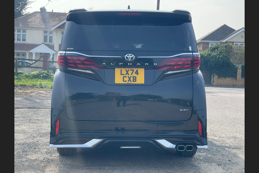 Toyota Alphard 