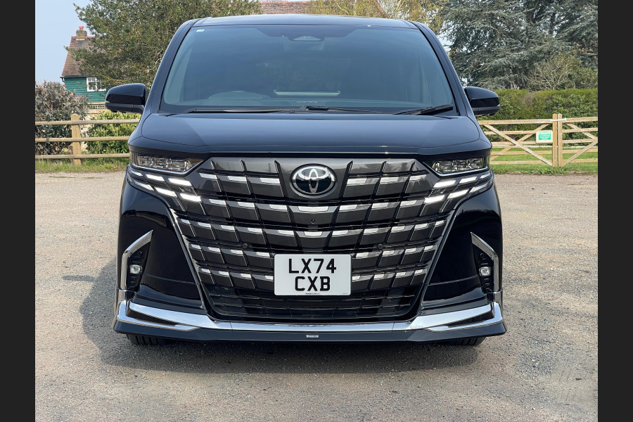 Toyota Alphard 
