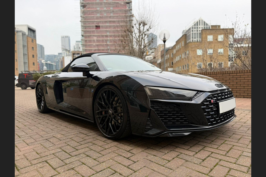 Audi R8 